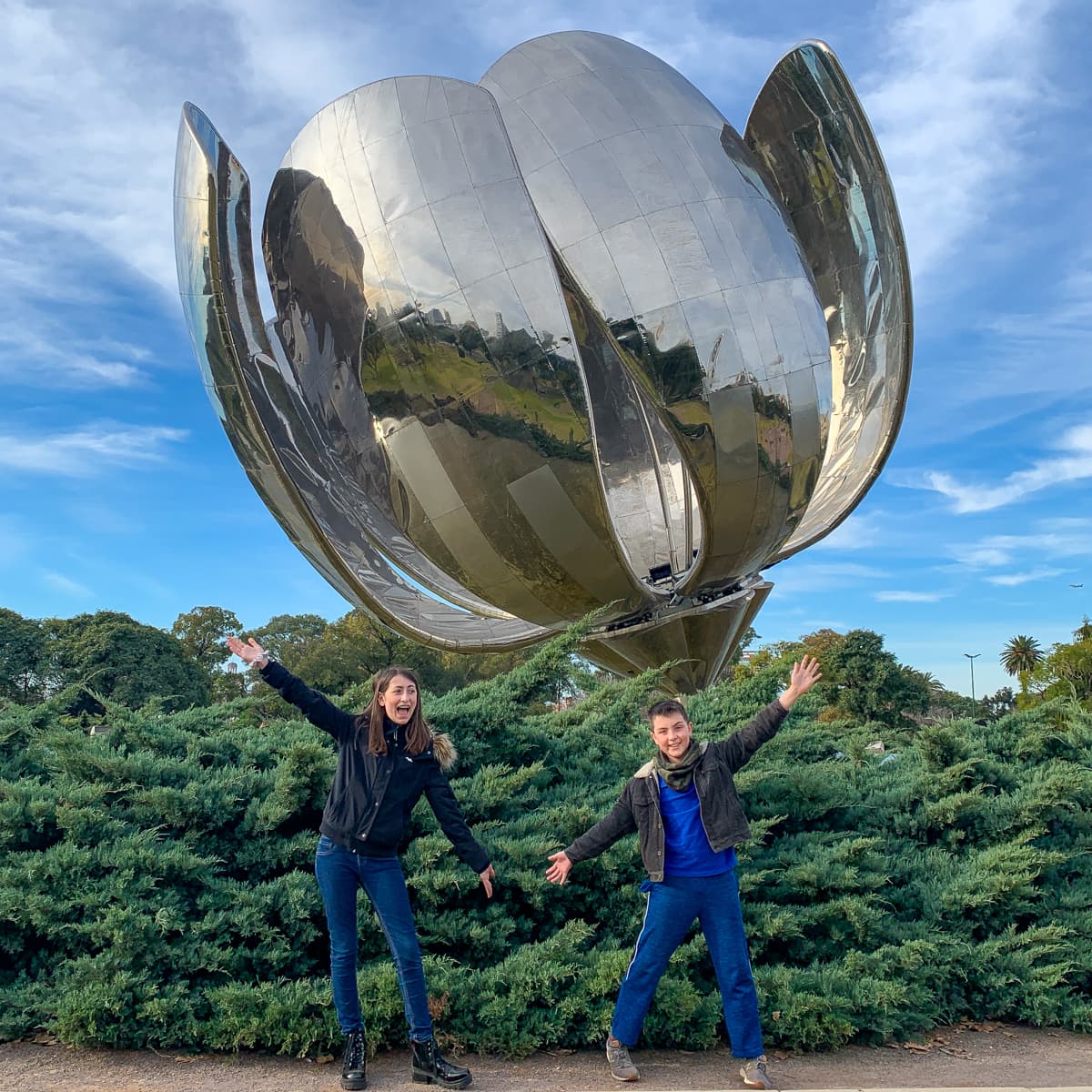 Floralis Genérica in Buenos Aires is a free family-friendly attractions in Buenos Aires, Argentina