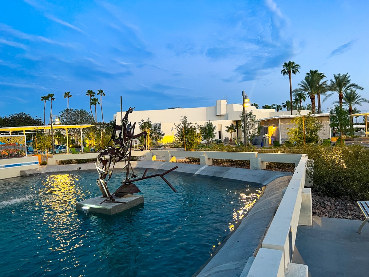 Fountain at the Civic Center with Scottsdale Public Library in the distance 