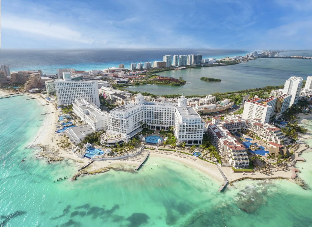 Beaches in Cancun's Hotel Zone 