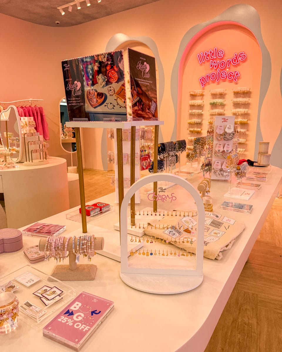 Little Words Project at the biggest mall in America