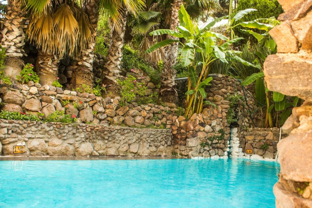 La Gruta Spa hot springs