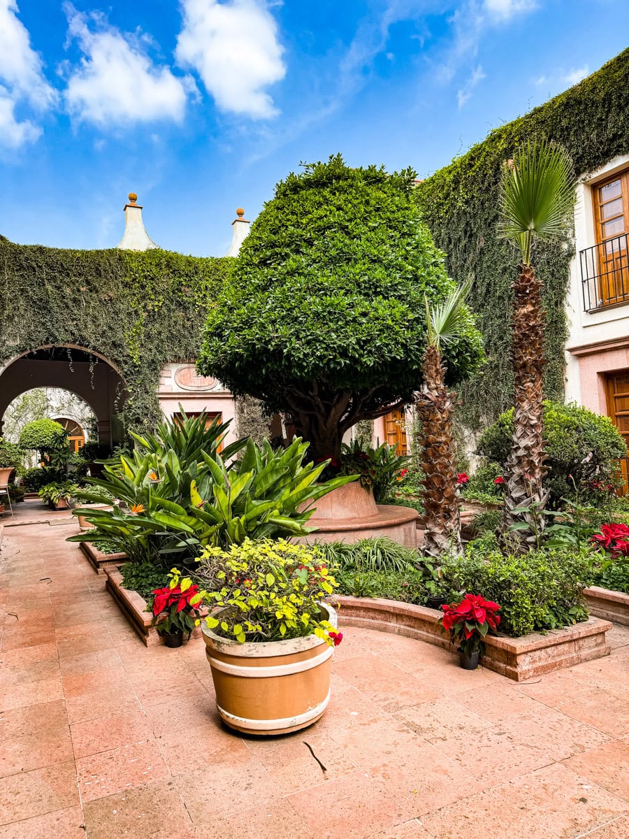 A courtyard at the Calendar Museum 