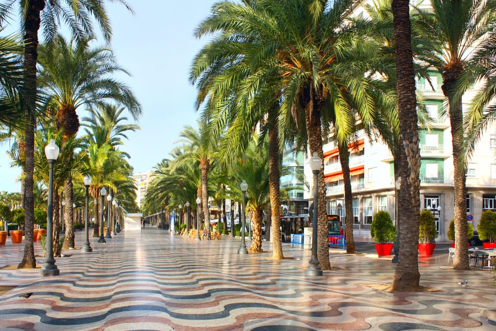 Explanada de España in Alicante, Spain