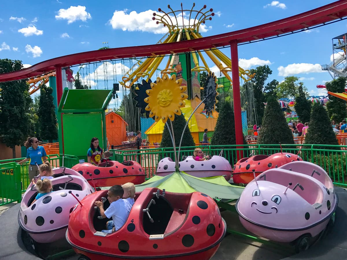 Linus' Beetle Bugs in Planet Snoopy at Valleyfair Amusement Park